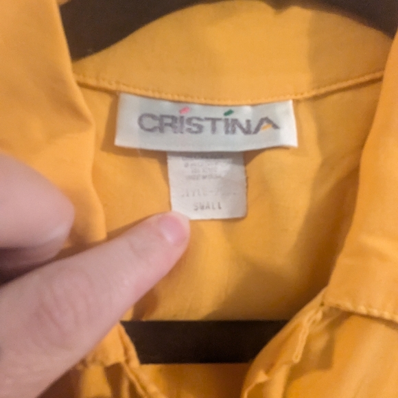 Vintage Crop Button-up - Picture 4 of 8